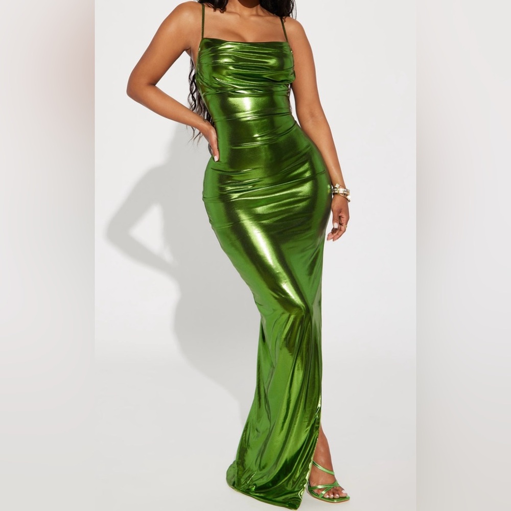 Elegant Green Metallic Women's Dress